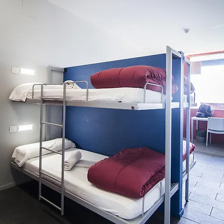 Centre Esplai Hostel El Prat de Llobregat
