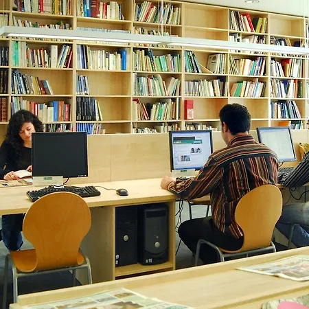 Centre Esplai Hostel El Prat de Llobregat