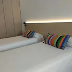 센터 에스플라이 알베르그 호스텔 엘프라트데로브레가트