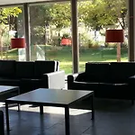 센터 에스플라이 알베르그 엘프라트데로브레가트
