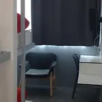 호스텔 센터 에스플라이 알베르그 *