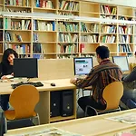 센터 에스플라이 알베르그 엘프라트데로브레가트