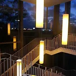 센터 에스플라이 알베르그 *